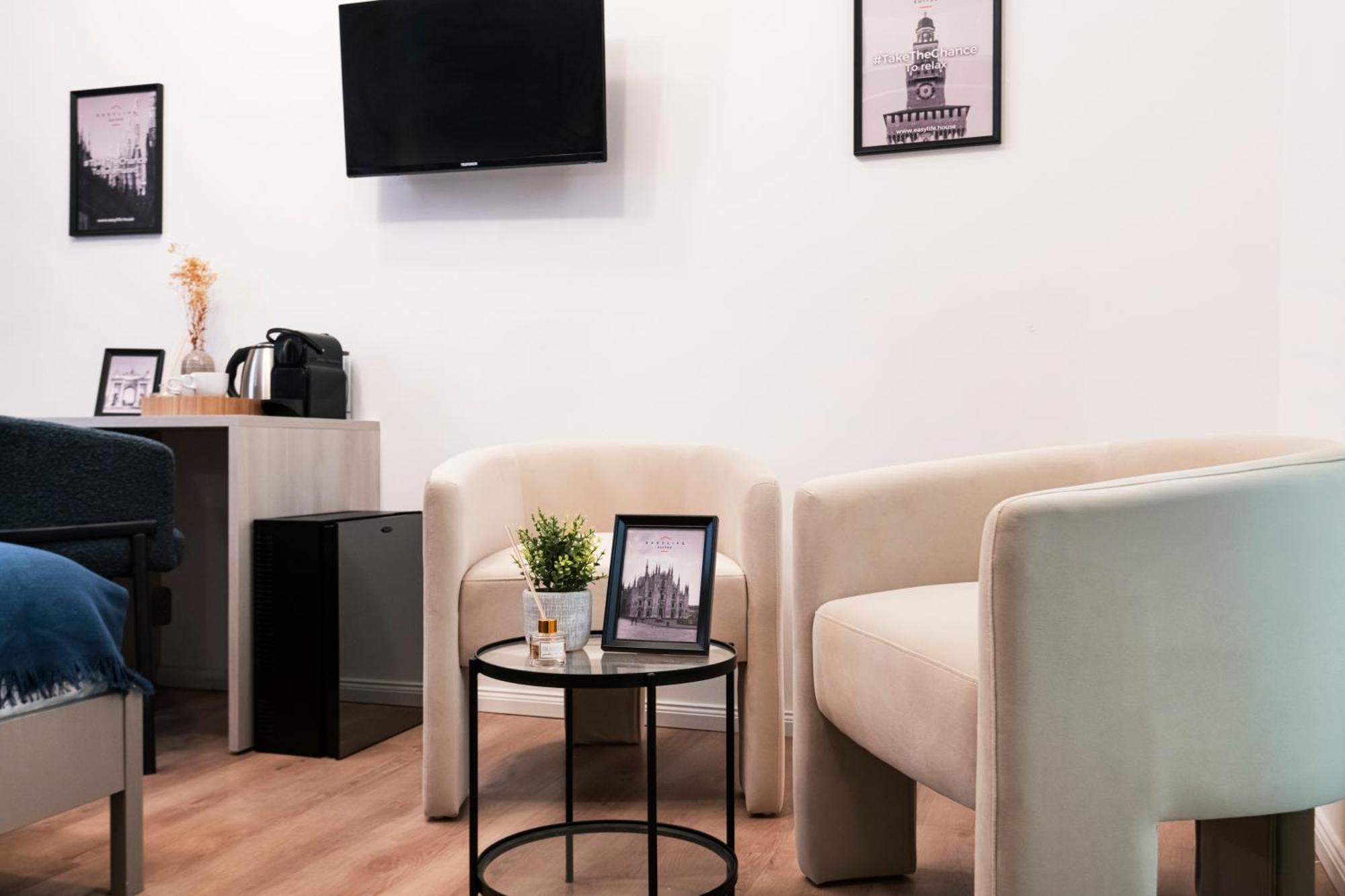 Easylife - Suite In Centrale Milan Luaran gambar