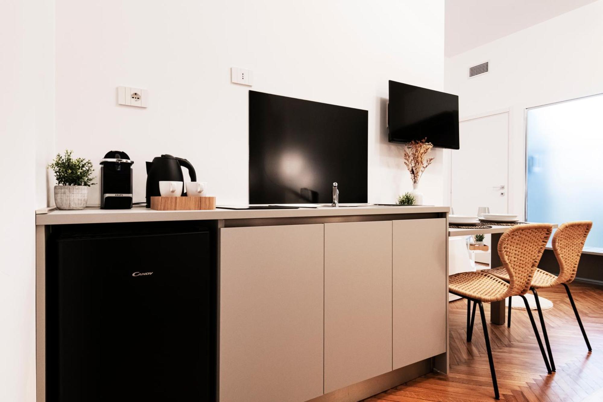 Easylife - Suite In Centrale Milan Luaran gambar